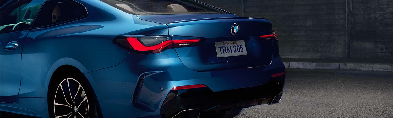 Rear bumper shot of 2024 BMW 4 Series