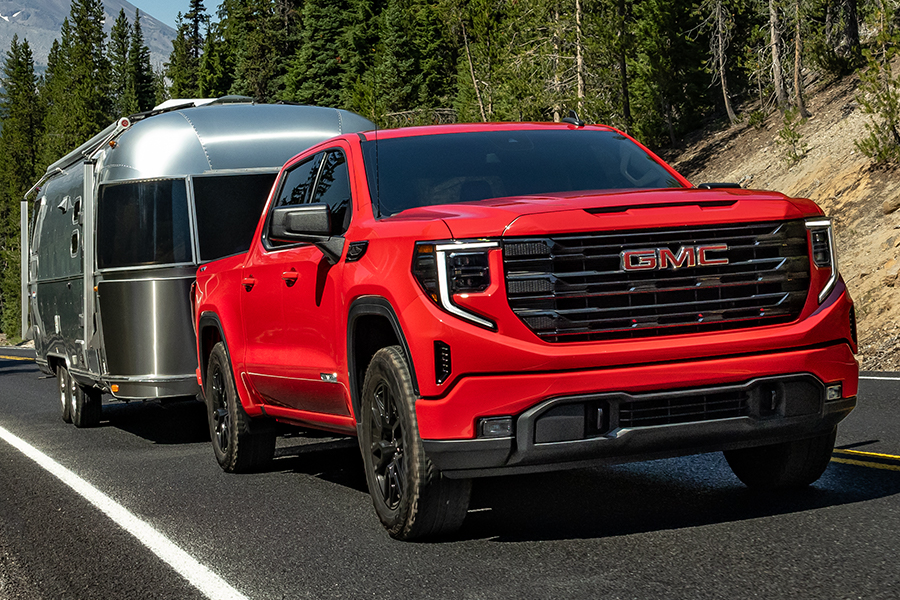 How Much Can the GMC Sierra Tow? | New Trucks in Raynham, MA