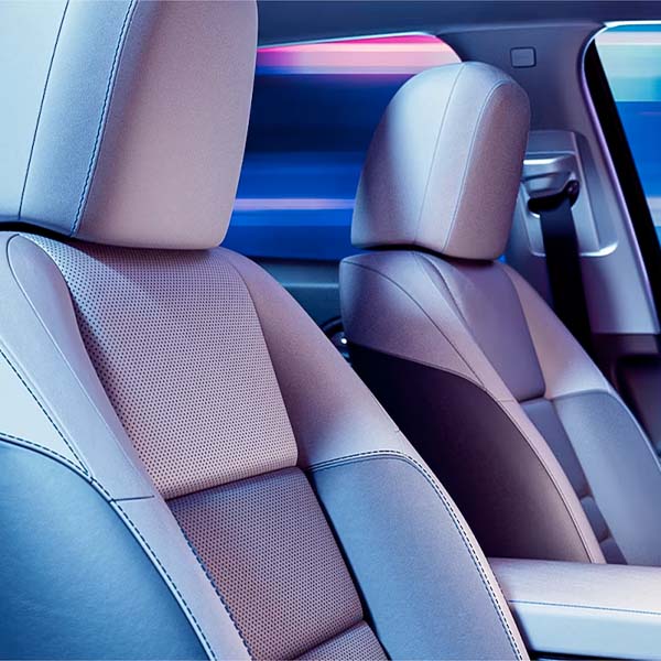 2024 Honda Prologue front seats