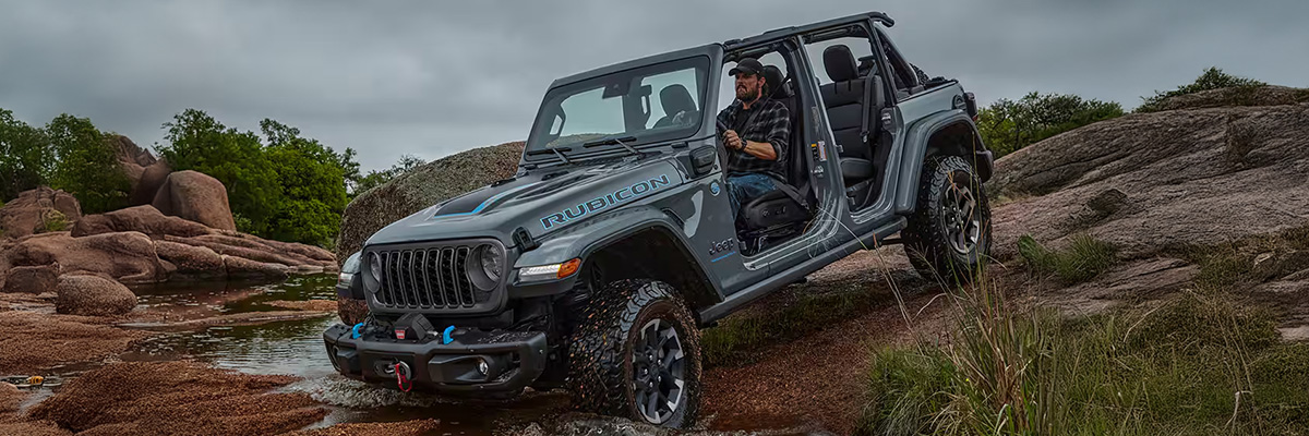 jeep wrangler with doors taken off