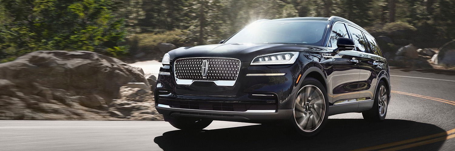 2024 Lincoln Aviator vs. Cadillac XT6 NV Lincoln Dealer