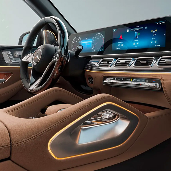 Interior shot of 2024 Mercedes-Benz GLS
