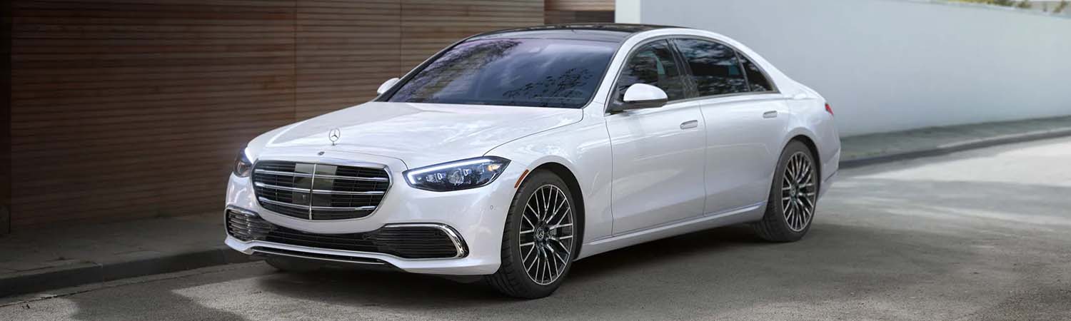 2024 Mercedes-Benz S-Class parked