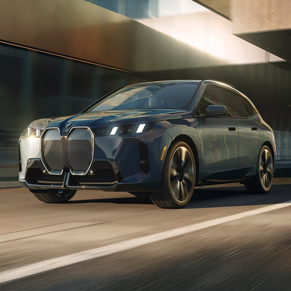 2025 BMW iX