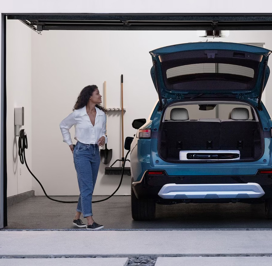 Honda Prologue charigng in garage