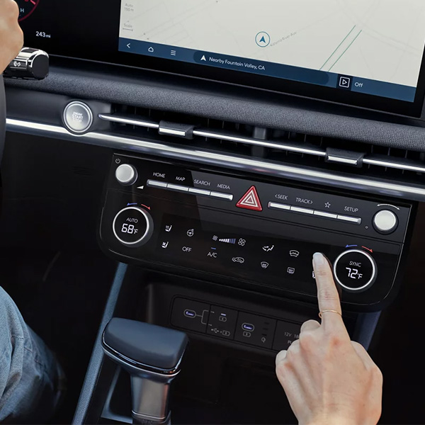 2025 Santa Cruz dual zone climate controls.