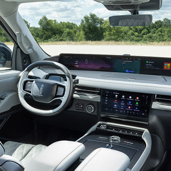 Interior dashboard shot of the 2025 Lincoln Navigator
