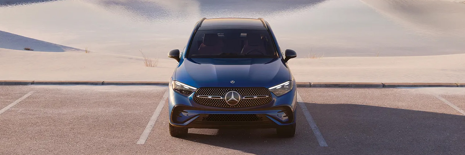 GLC 300 4MATIC Pinnacle Trim in Starling Blue with AMG Line and Night Package