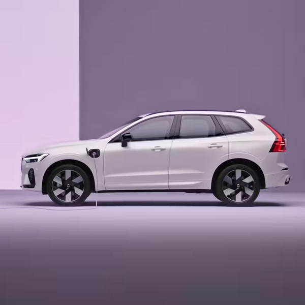 Side profile shot of the 2025 Volvo XC60 Recharge charging