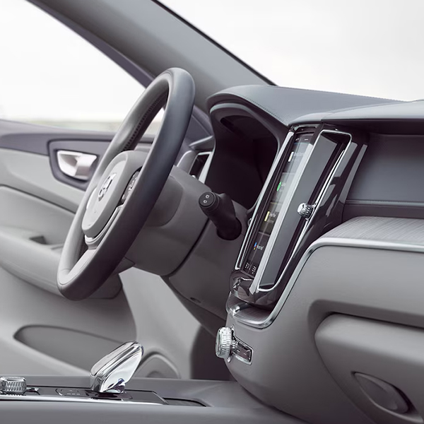 Interior shot of the 2025 Volvo XC60