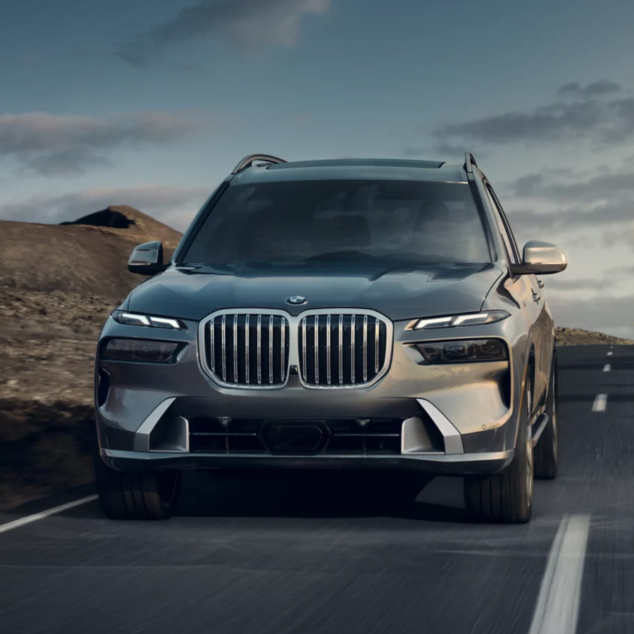 2026 BMW X7