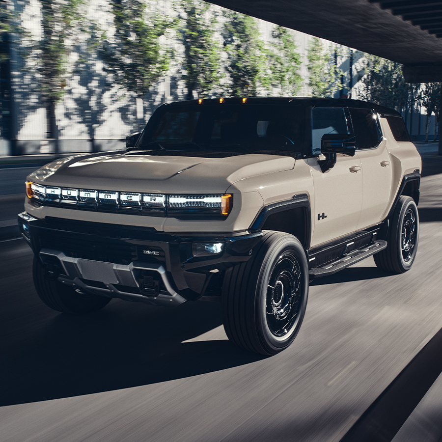 2026 GMC Hummer EV SUV 3X featured in Coastal Dune.