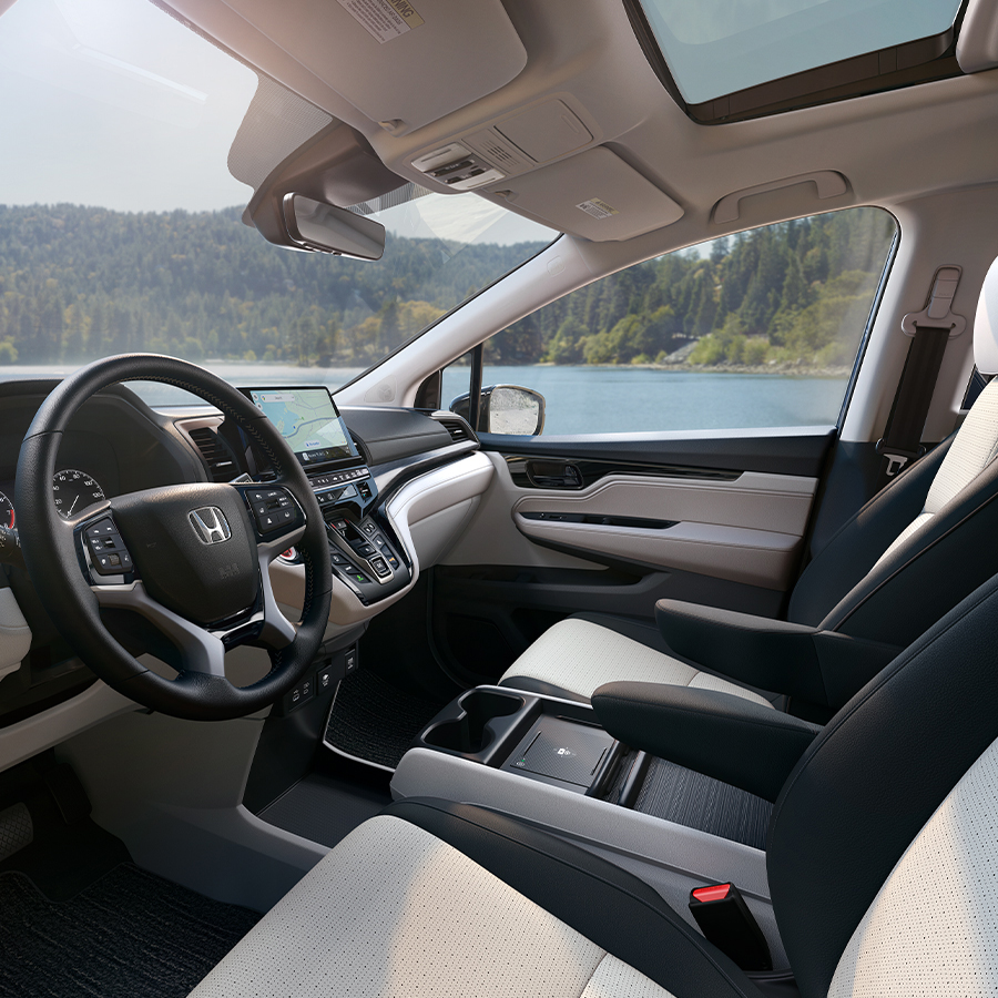 2026 Honda Odyssey Interior driver's side view