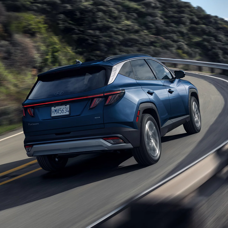 2026 Tucson rear 3/4 view