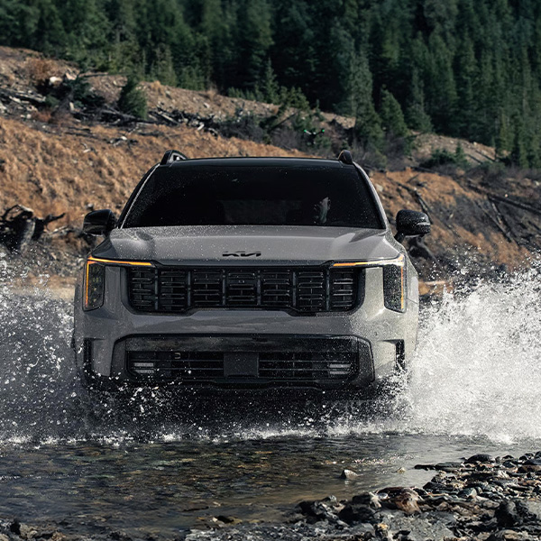 2026 Kia Sorento driving through water