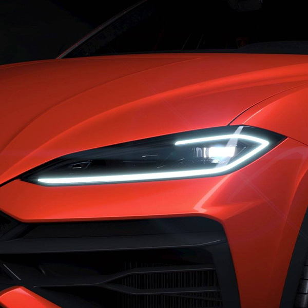 Up close shot of the 2026 Lamborghini Urus headlight