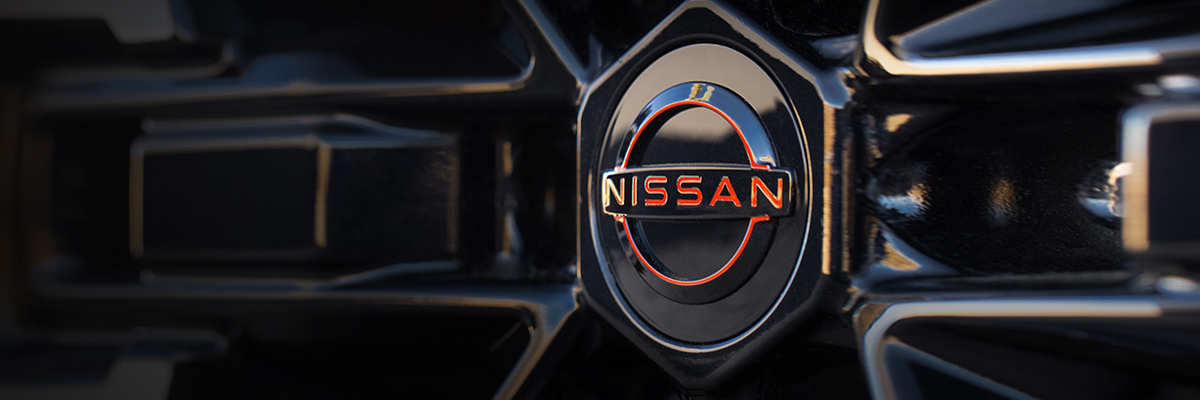 close up of Nissan logo