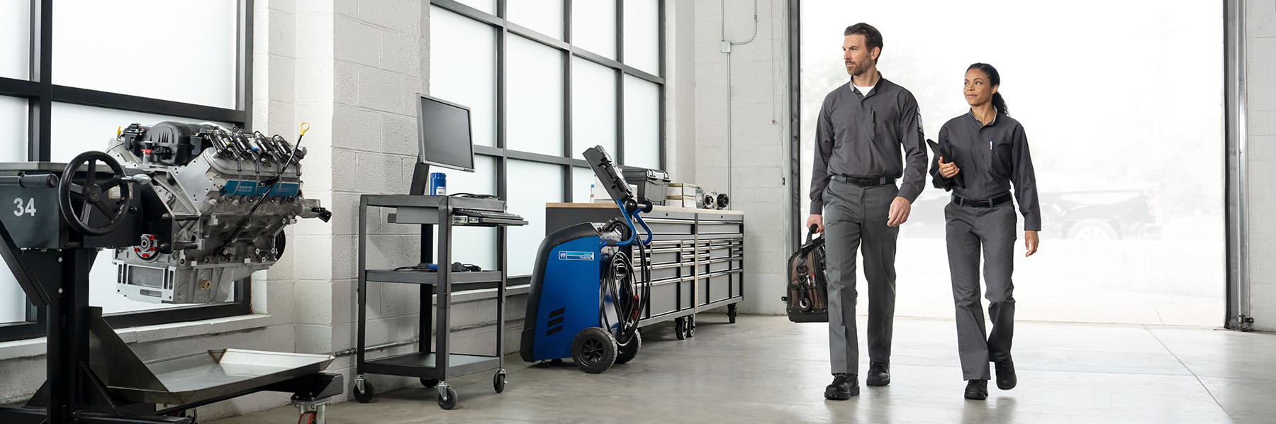 Technicians Ready to Service your Cadillac