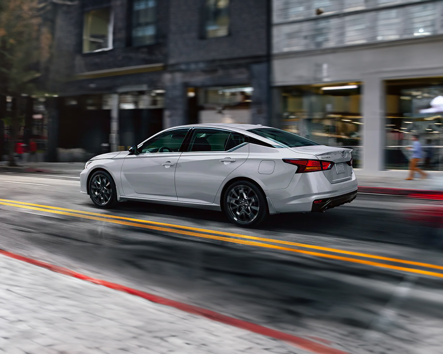 Side view of the 2024 Nissan Altima