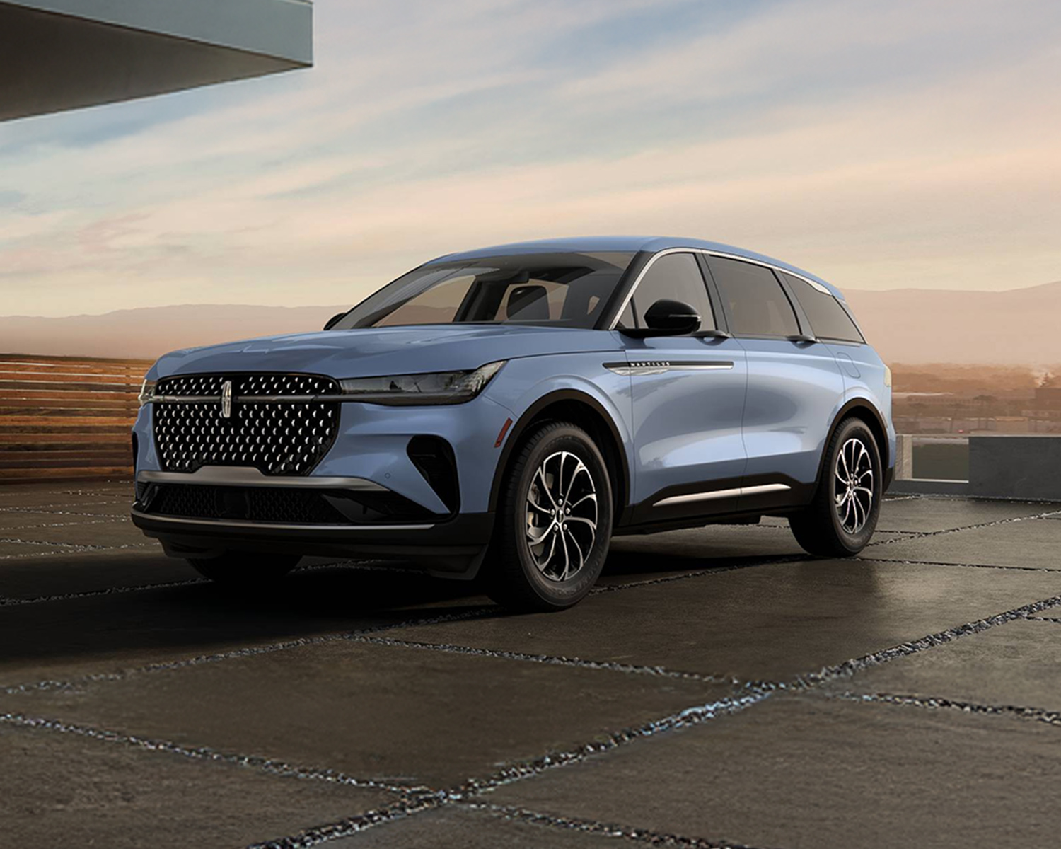 2026 Lincoln Nautilus parked 3/4 view with mountains in the background